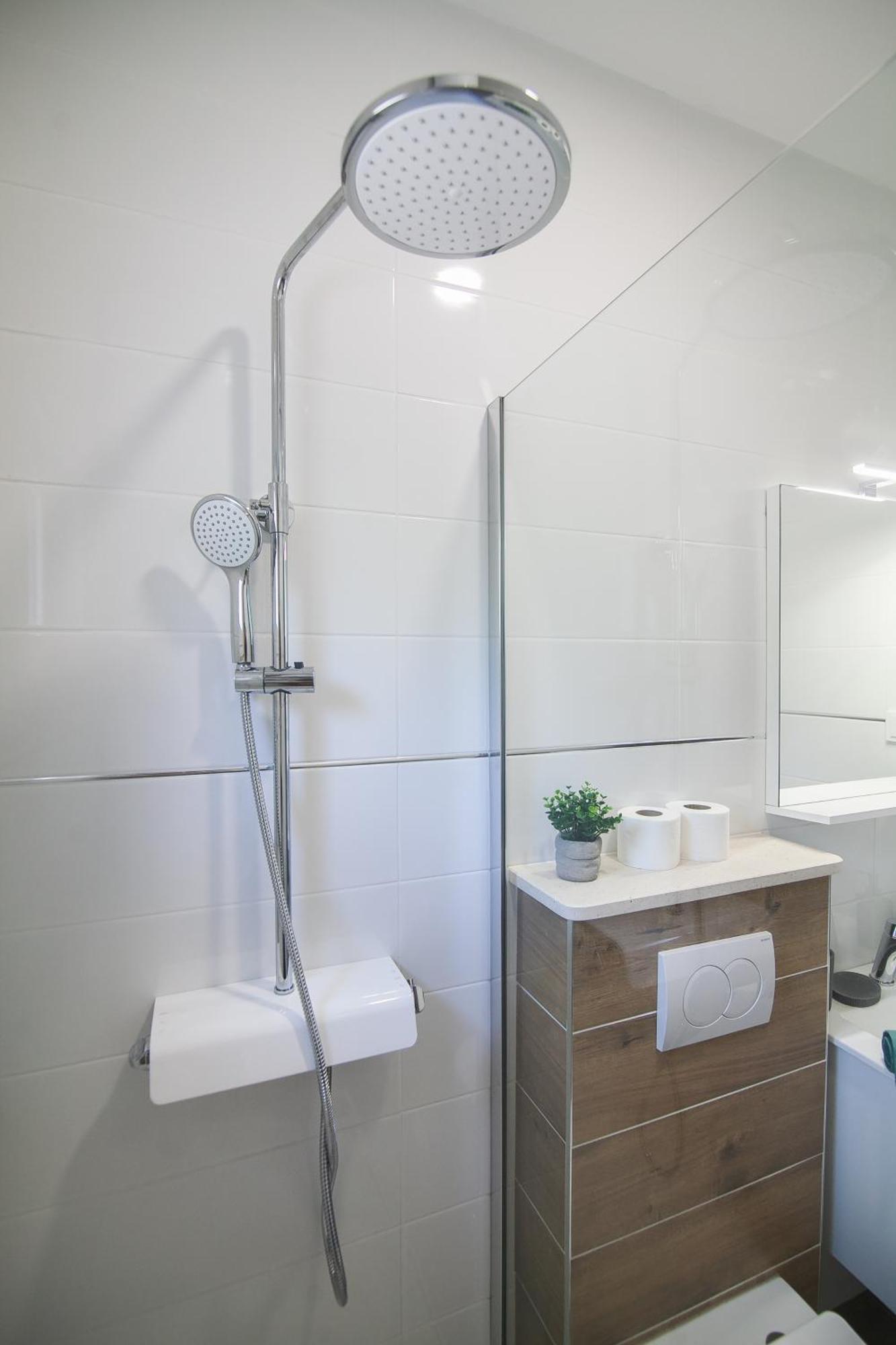 Family Apartments Brach Bol Ngoại thất bức ảnh
